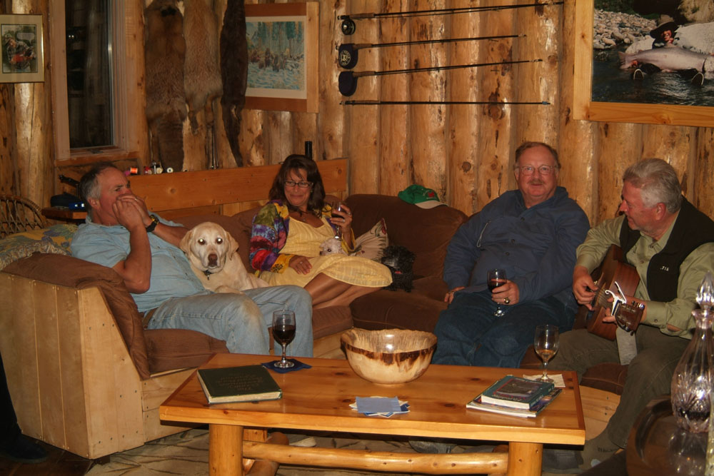 Alaska Fishing Lodge_Dad with Guests Singing