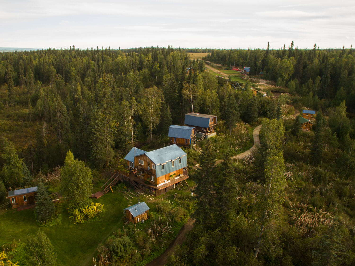 Home on the Talachulitna River - Talaheim Lodge